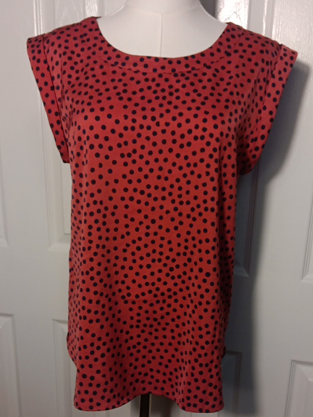 New! Ann Taylor Coral Red Polka Dot Folded Cap Sleeve Blouse